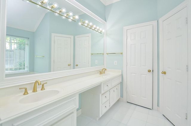15814 El Dorado Oaks Drive, Houston, TX 77059