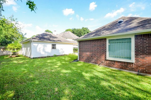 15814 El Dorado Oaks Drive, Houston, TX 77059