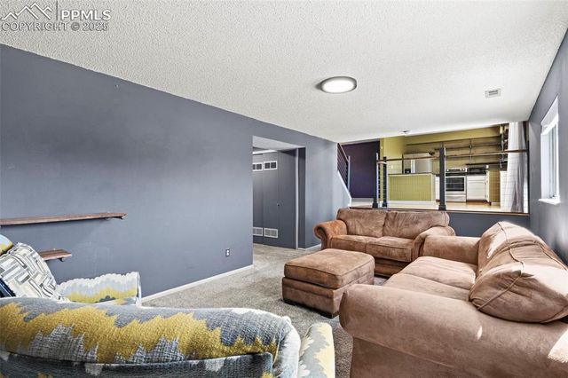 5055 Marabou Way, Colorado Springs, CO 80911