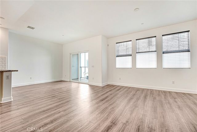 572 E Imperial, El Segundo, CA 90245