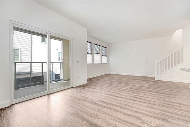 572 E Imperial, El Segundo, CA 90245