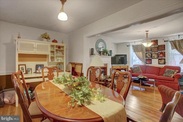 228 W MAIN ST, Sharpsburg, MD 21782