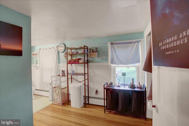 228 W MAIN ST, Sharpsburg, MD 21782