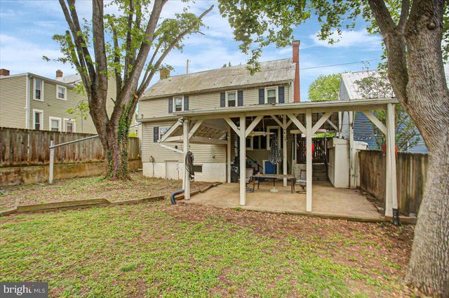 228 W MAIN ST, Sharpsburg, MD 21782