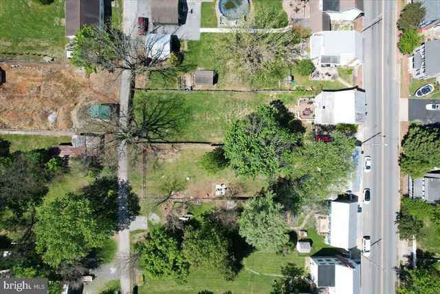 228 W MAIN ST, Sharpsburg, MD 21782