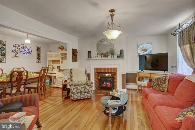 228 W MAIN ST, Sharpsburg, MD 21782