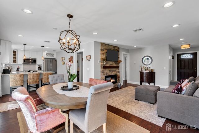 150 Maclura Plaza C, Monroe, NJ 08831