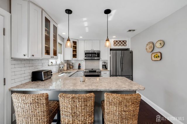 150 Maclura Plaza C, Monroe, NJ 08831