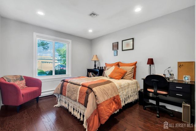 150 Maclura Plaza C, Monroe, NJ 08831