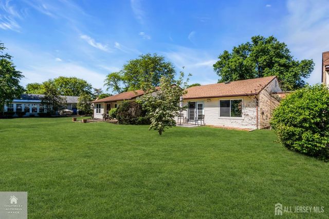 150 Maclura Plaza C, Monroe, NJ 08831