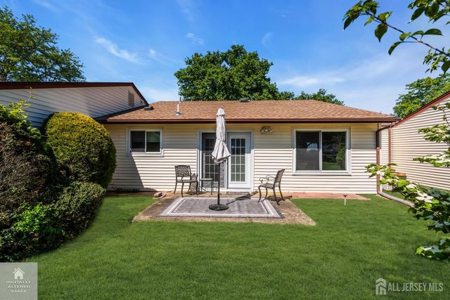 150 Maclura Plaza C, Monroe, NJ 08831