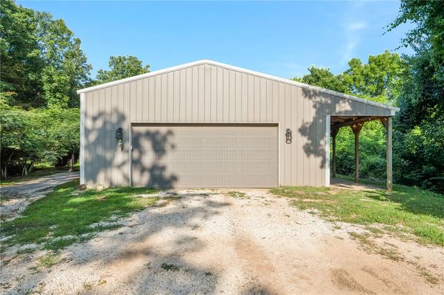 15075 Prairie Grove Lake Road, Prairie Grove, AR 72753