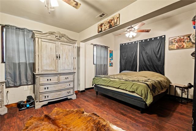 15075 Prairie Grove Lake Road, Prairie Grove, AR 72753