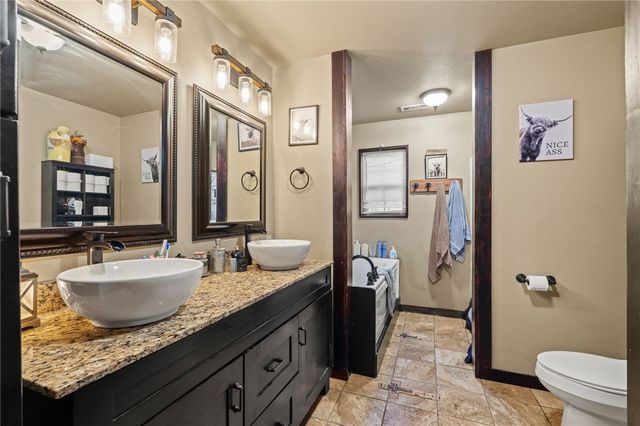 15075 Prairie Grove Lake Road, Prairie Grove, AR 72753