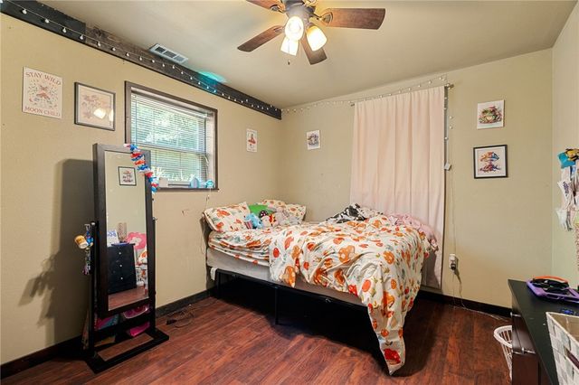 15075 Prairie Grove Lake Road, Prairie Grove, AR 72753