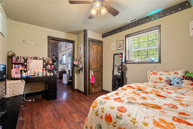 15075 Prairie Grove Lake Road, Prairie Grove, AR 72753