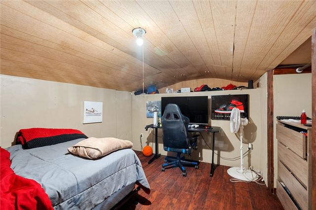 15075 Prairie Grove Lake Road, Prairie Grove, AR 72753