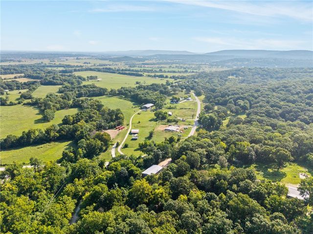 15075 Prairie Grove Lake Road, Prairie Grove, AR 72753