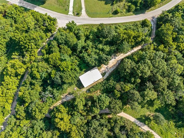 15075 Prairie Grove Lake Road, Prairie Grove, AR 72753