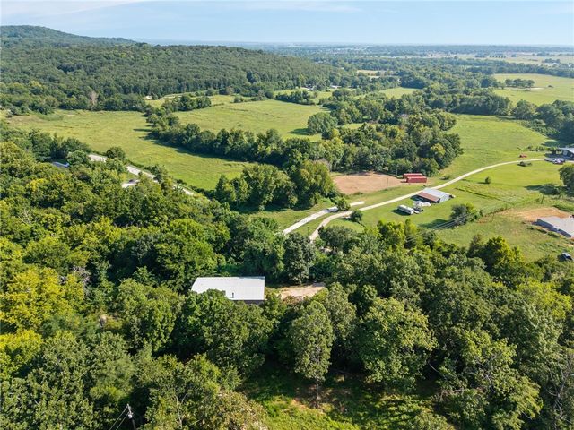 15075 Prairie Grove Lake Road, Prairie Grove, AR 72753