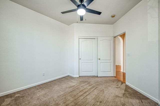 2707 E Omaha Avenue, Fresno, CA 93720