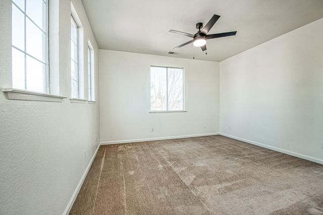 2707 E Omaha Avenue, Fresno, CA 93720