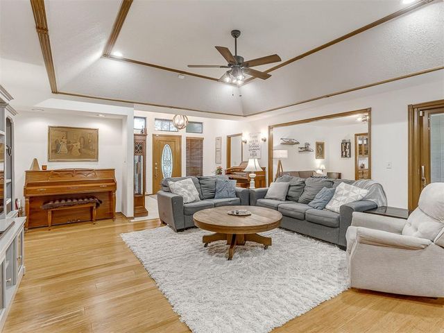 10200 SE 55th Street, Oklahoma City, OK 73150