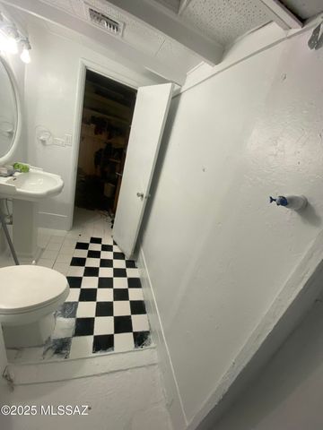 4842 N Plane Avenue, Tucson, AZ 85705