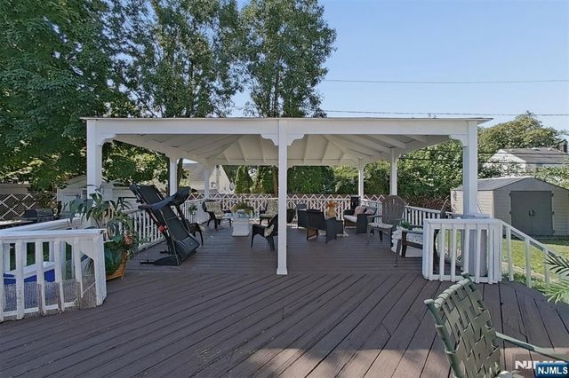 112 Elmwood Drive, Elmwood Park, NJ 07407