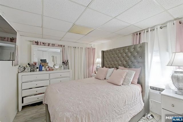 112 Elmwood Drive, Elmwood Park, NJ 07407