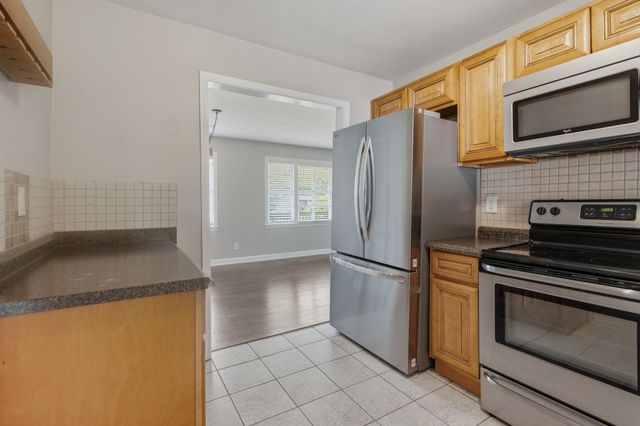4207 Glynda Dr, Nashville, TN 37216