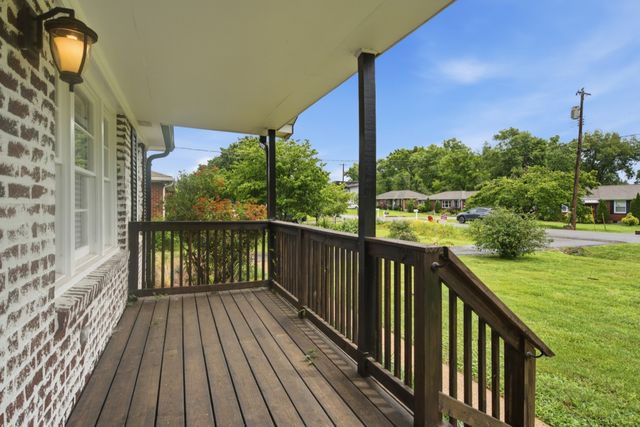 4207 Glynda Dr, Nashville, TN 37216