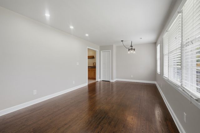 4207 Glynda Dr, Nashville, TN 37216