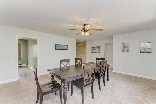 407 Farmington Avenue, Joliet, IL 60435