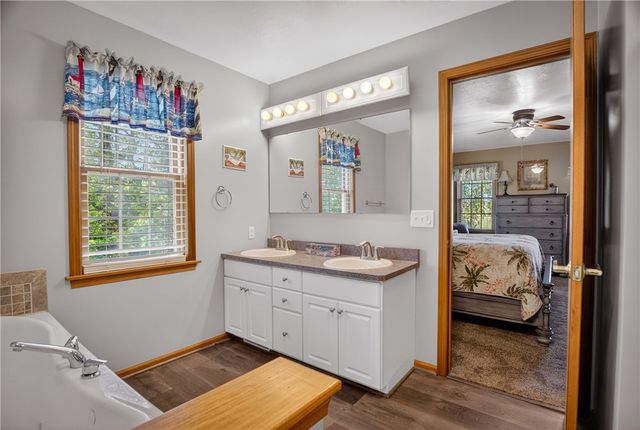 1247 Cleland Mill Rd, New Beaver Boro, PA 16102