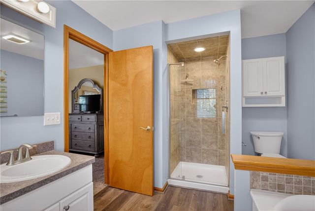 1247 Cleland Mill Rd, New Beaver Boro, PA 16102