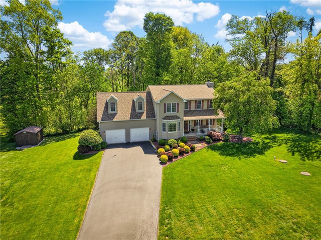 1247 Cleland Mill Rd, New Beaver Boro, PA 16102