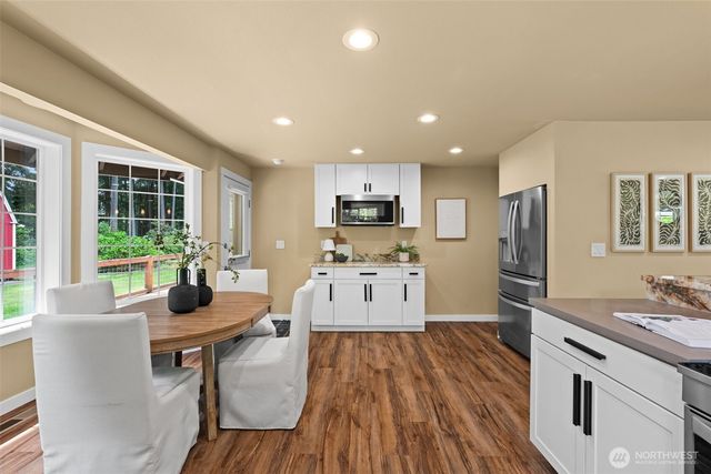 1004 34th Street Ct NW, Gig Harbor, WA 98335