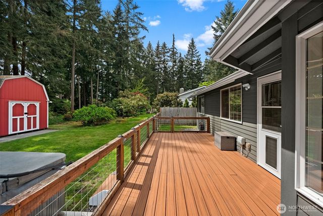 1004 34th Street Ct NW, Gig Harbor, WA 98335