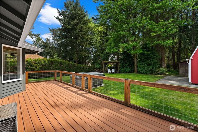 1004 34th Street Ct NW, Gig Harbor, WA 98335