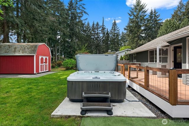 1004 34th Street Ct NW, Gig Harbor, WA 98335