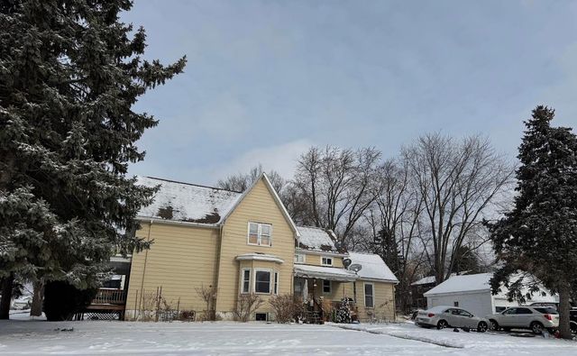 201 N Lincoln Street, Harvard, IL 60033