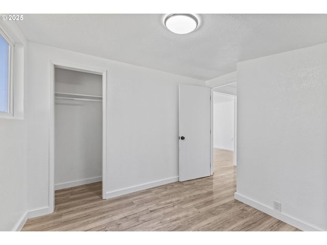 62780 FLAGSTAFF Rd, Coos Bay, OR 97420