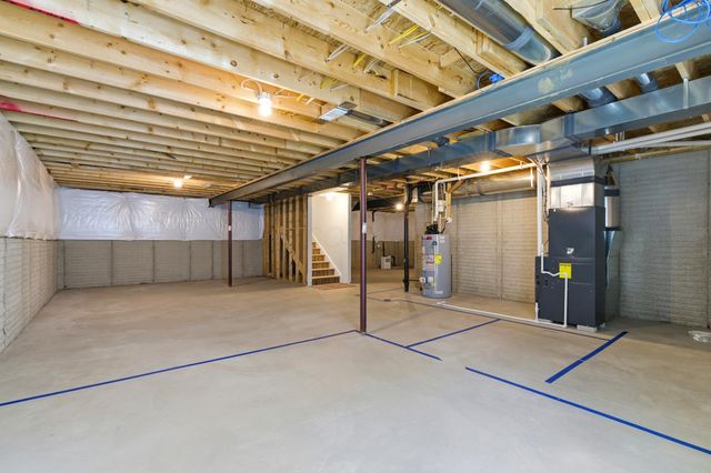 124 Steeplechase Court, Delaware, OH 43015