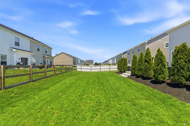 124 Steeplechase Court, Delaware, OH 43015