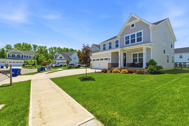124 Steeplechase Court, Delaware, OH 43015