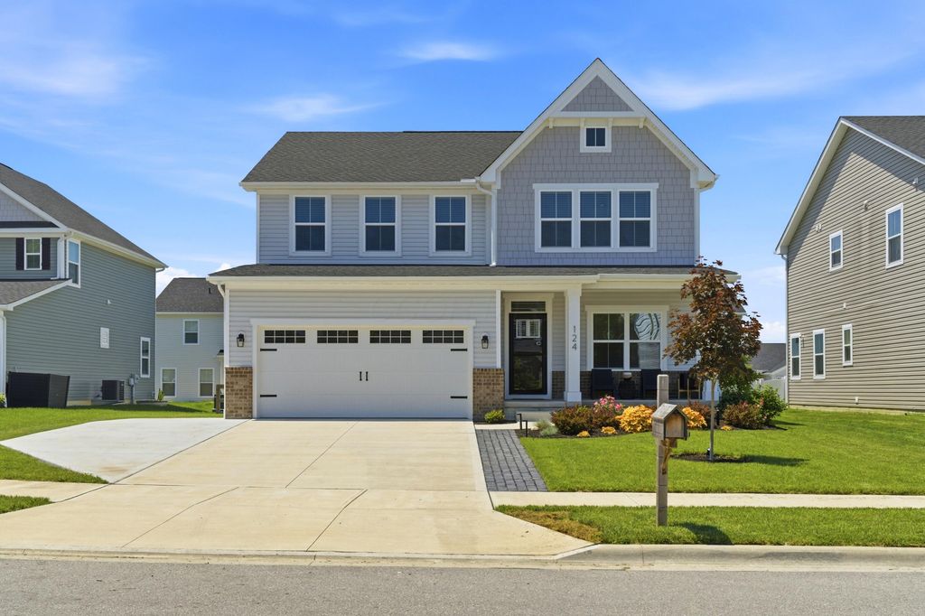 124 Steeplechase Court, Delaware, OH 43015