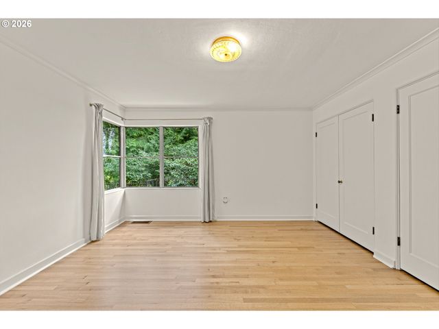 11250 S NORTHGATE Ave, Portland, OR 97219