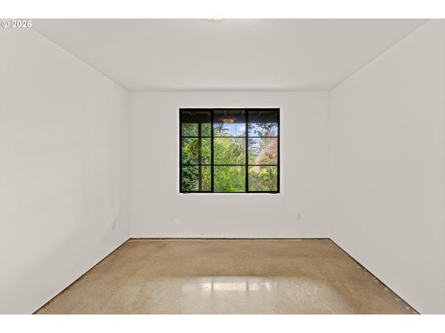 11250 S NORTHGATE Ave, Portland, OR 97219