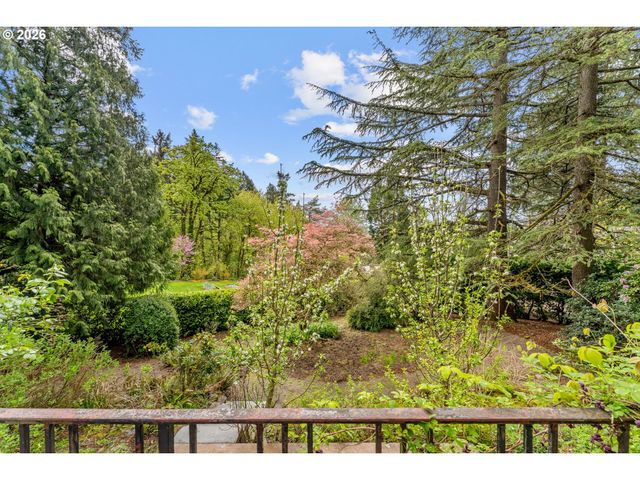 11250 S NORTHGATE Ave, Portland, OR 97219